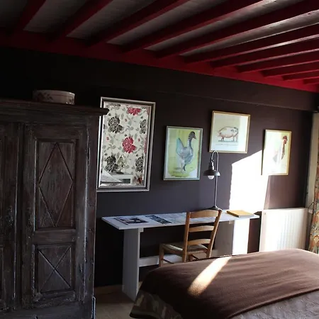 Au Jardin Des Violettes Bed and breakfast Maheru