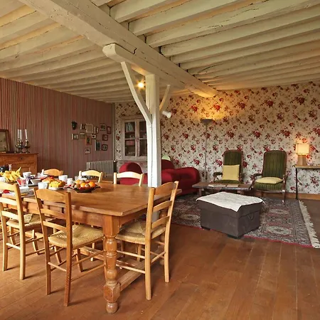 Au Jardin Des Violettes 3*