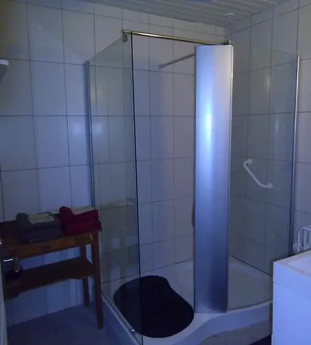 Frühstückspension Au Jardin Des Violettes Maheru