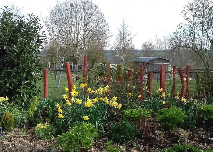 Au Jardin Des Violettes Frühstückspension 3*