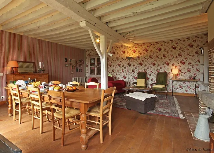 Au Jardin Des Violettes 3*